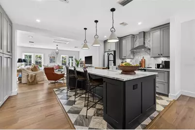 410 35th Avenue NE, Saint Petersburg, FL 33704 - Photo 12