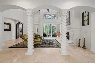 610 Marmora Ave, Tampa, FL 33606 - Photo 10