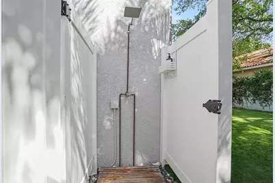 3014 W Waverly Avenue, Tampa, FL 33629 - Photo 38