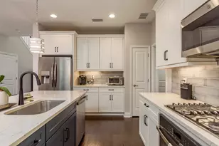 2254 Spring Lake Ct, Clearwater, FL 33763 - Photo 12