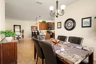 15640 Aurora Lake Cir, Wimauma, FL 33598 - Photo 10