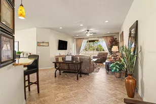 15640 Aurora Lake Cir, Wimauma, FL 33598 - Photo 10