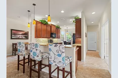 15640 Aurora Lake Circle, Wimauma, FL 33598 - Photo 6