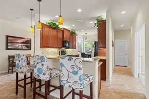 15640 Aurora Lake Cir, Wimauma, FL 33598 - Photo 6