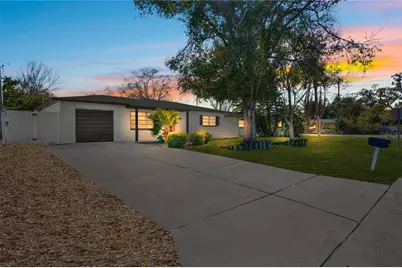 5772 56th Terrace N, Saint Petersburg, FL 33709 - Photo 2