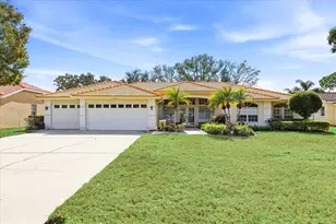 3196 Crescent Oaks Blvd, Tarpon Springs, FL 34688 - Photo 1