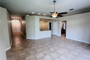 3602 Elk Ridge Ln, Valrico, FL 33596 - Photo 6