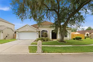 3602 Elk Ridge Ln, Valrico, FL 33596 - Photo 1