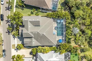 732 Manns Harbor Dr, Apollo Beach, FL 33572 - Photo 6