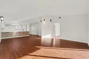 18302 Aintree Ct, Tampa, FL 33647 - Photo 6