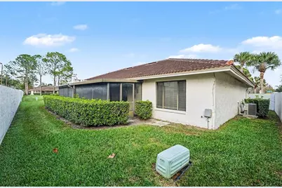 18302 Aintree Court, Tampa, FL 33647 - Photo 16