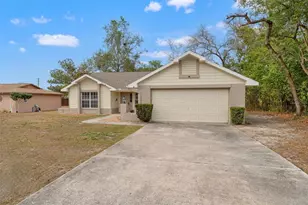 12335 Linden Dr, Spring Hill, FL 34608 - Photo 2