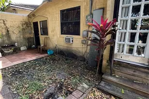 995 NW 114th St, Miami, FL 33168 - Photo 44