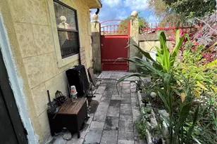 995 NW 114th St, Miami, FL 33168 - Photo 38