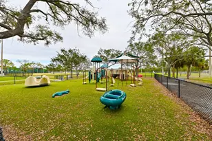 5816 Woodrow Wilson Blvd NE, Saint Petersburg, FL 33703 - Photo 36