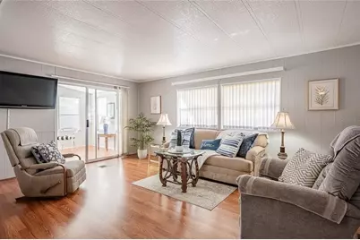 5341 Powhattan Street, Zephyrhills, FL 33542 - Photo 18