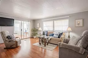 5341 Powhattan St, Zephyrhills, FL 33542 - Photo 18