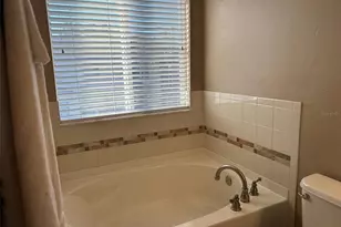 4510 Limerick Dr, Tampa, FL 33610 - Photo 16