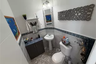 1011 NW 44th St, Miami, FL 33127 - Photo 22