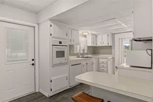 7356 Western Cir Dr, Brooksville, FL 34613 - Photo 12