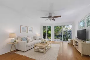 720 15th Ave N, Saint Petersburg, FL 33704 - Photo 8