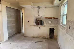 3800 Linkwood St, New Port Richey, FL 34652 - Photo 6