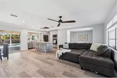 6695 Canton Street S, Saint Petersburg, FL 33712 - Photo 10