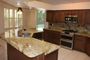 2303 Oxford Ct, Safety Harbor, FL 34695 - Photo 12