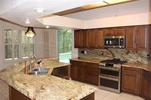 2303 Oxford Ct, Safety Harbor, FL 34695 - Photo 14