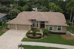 2303 Oxford Ct, Safety Harbor, FL 34695 - Photo 2