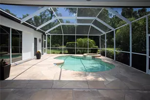 15106 Kestrelrise Dr, Lithia, FL 33547 - Photo 20