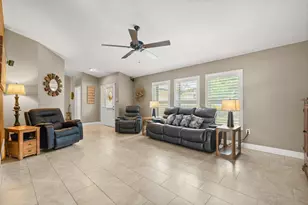 9275 133rd St, Seminole, FL 33776 - Photo 10