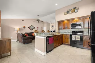 9275 133rd St, Seminole, FL 33776 - Photo 12