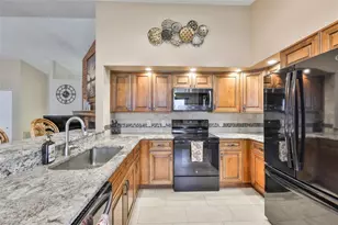 9275 133rd St, Seminole, FL 33776 - Photo 38