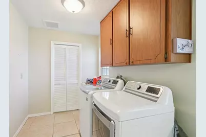 407 Stoneham Drive, Sun City Center, FL 33573 - Photo 38