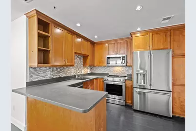 2113 W Perio Street, Tampa, FL 33612 - Photo 10