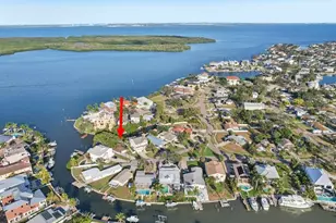 1739 Bayou Grande Blvd NE, Saint Petersburg, FL 33703 - Photo 4