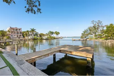 1739 Bayou Grande Boulevard NE, Saint Petersburg, FL 33703 - Photo 40