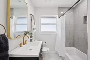 1739 Bayou Grande Blvd NE, Saint Petersburg, FL 33703 - Photo 20