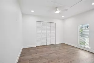 1739 Bayou Grande Blvd NE, Saint Petersburg, FL 33703 - Photo 24