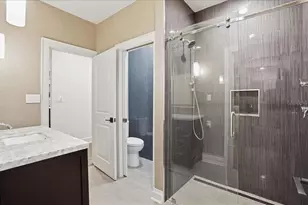 2313 W Bristol Ave, Tampa, FL 33609 - Photo 16