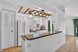 215 Lake Charles Ct, Oldsmar, FL 34677 - Photo 16