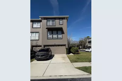 2423 Middleton Grove Drive, Brandon, FL 33511 - Photo 2