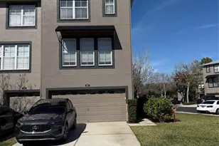 2423 Middleton Grove Dr, Brandon, FL 33511 - Photo 2