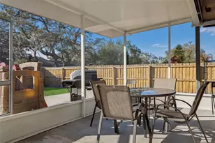 1614 Berkshire Dr, Brandon, FL 33511 - Photo 20