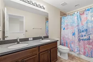 11144 Oyster Bay Cir, New Port Richey, FL 34654 - Photo 32