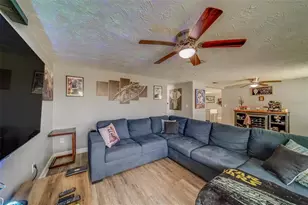 2646 Albion St, Holiday, FL 34691 - Photo 8