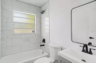 1207 22nd Ave W, Palmetto, FL 34221 - Photo 14