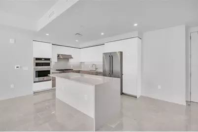 400 Central Avenue #2205, Saint Petersburg, FL 33701 - Photo 4