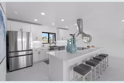 475 115th Avenue, Treasure Island, FL 33706 - Photo 12
